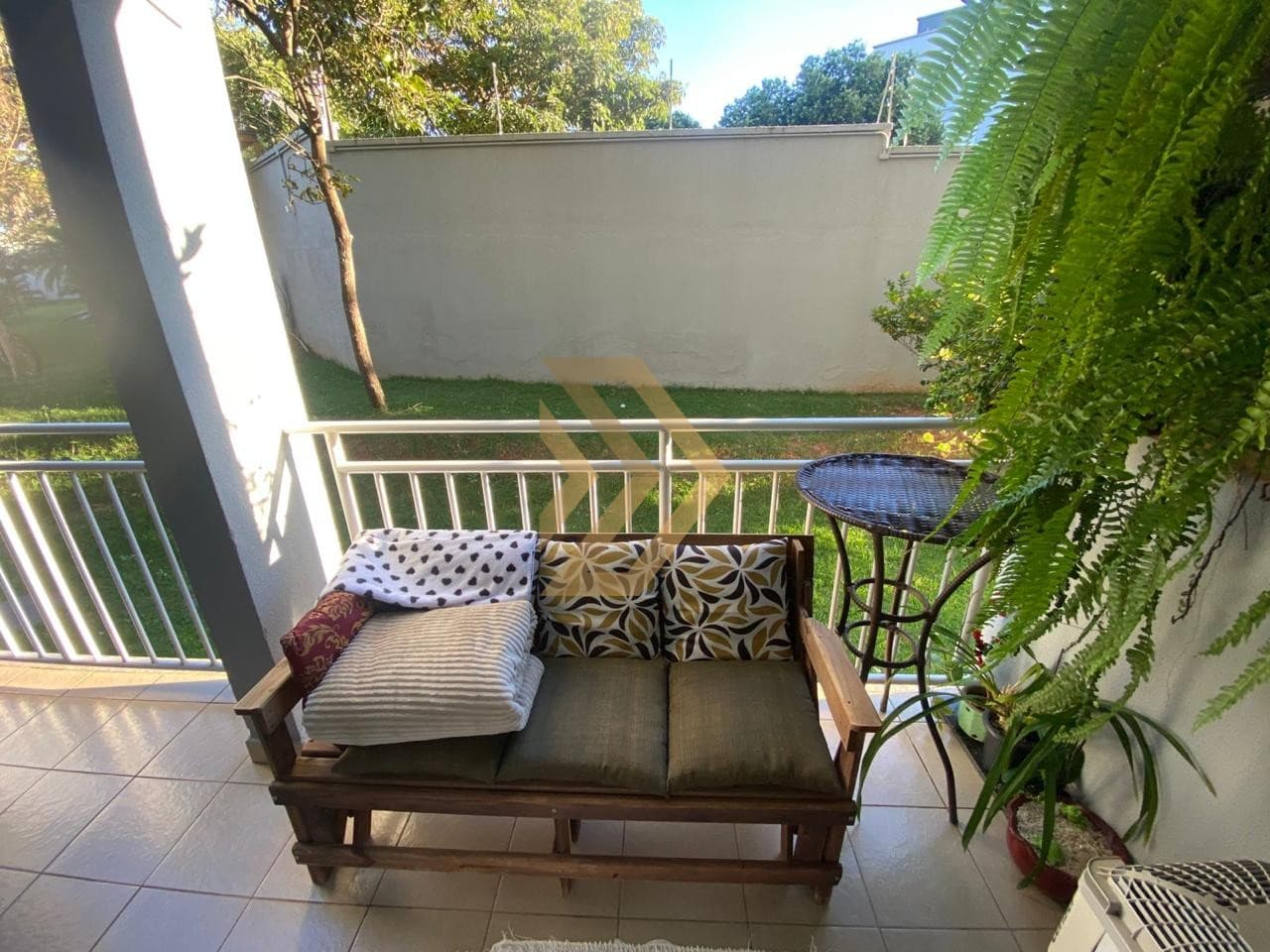 Condomínio Residencial Praças Esmeraldas - Apartamento para venda, com 1 dormitório - Jardim Tangará, Marília