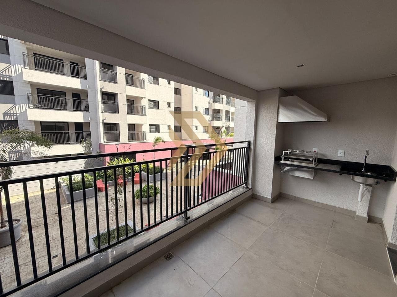 Condomínio Residencial Menin Mond - Apartamento para locação, com 3 dormitórios - Esmeralda Residence II, Marília
